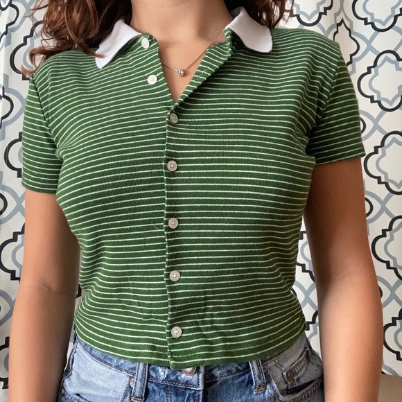 GREEN STRIPPED BRANDY MELVILLE TSHIRT WITH COLLAR✨ - Picture 1 of 4